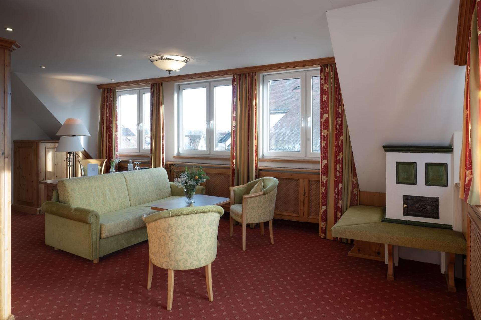 Landhotel 3Kronen Адельсдорф Экстерьер фото